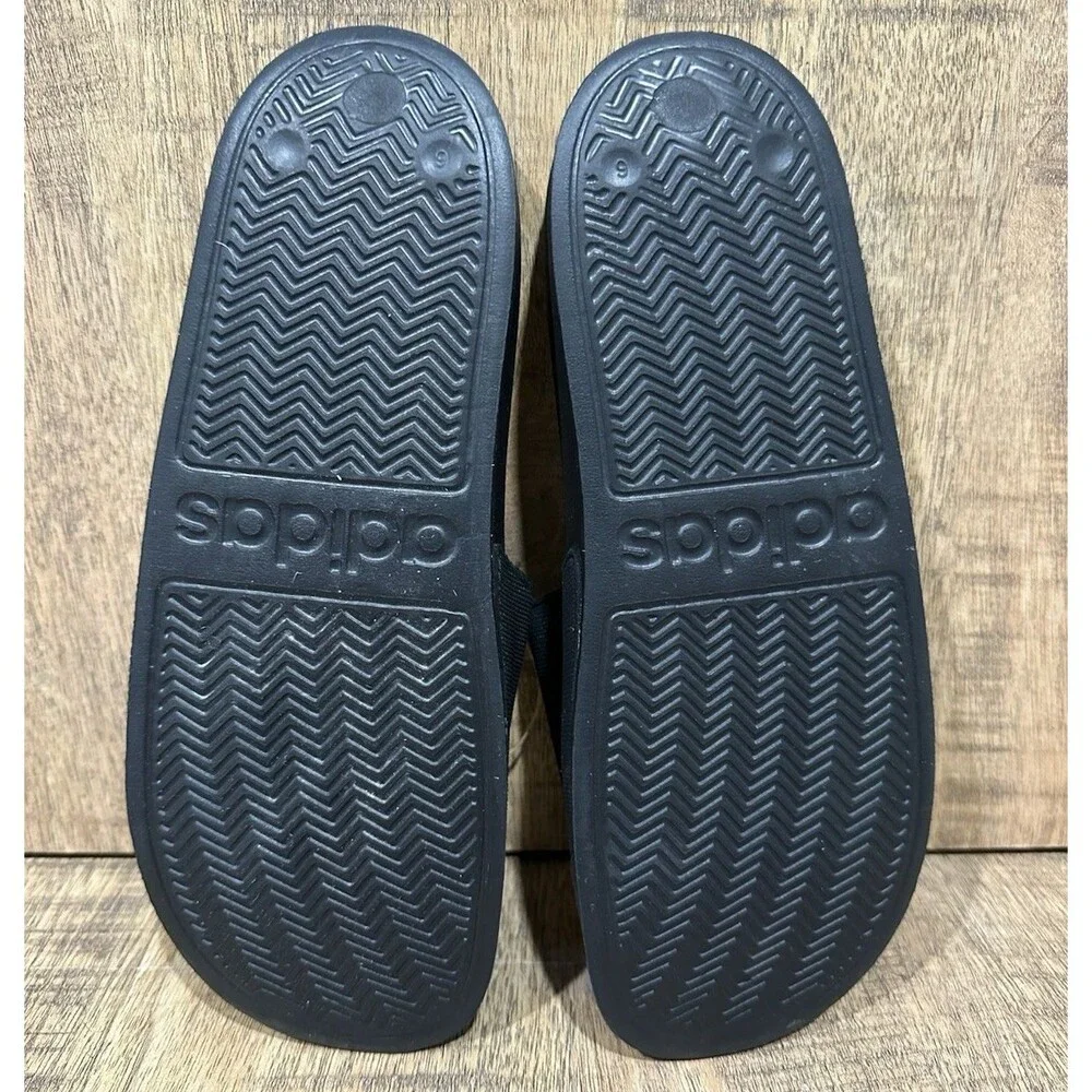 Adidas Men size 6 Adilette shower slides slip on sandal black and white